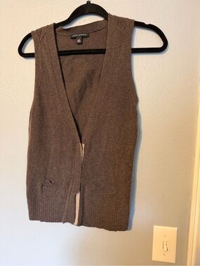 Banana Republic Brown Knit Sleeveless Vest